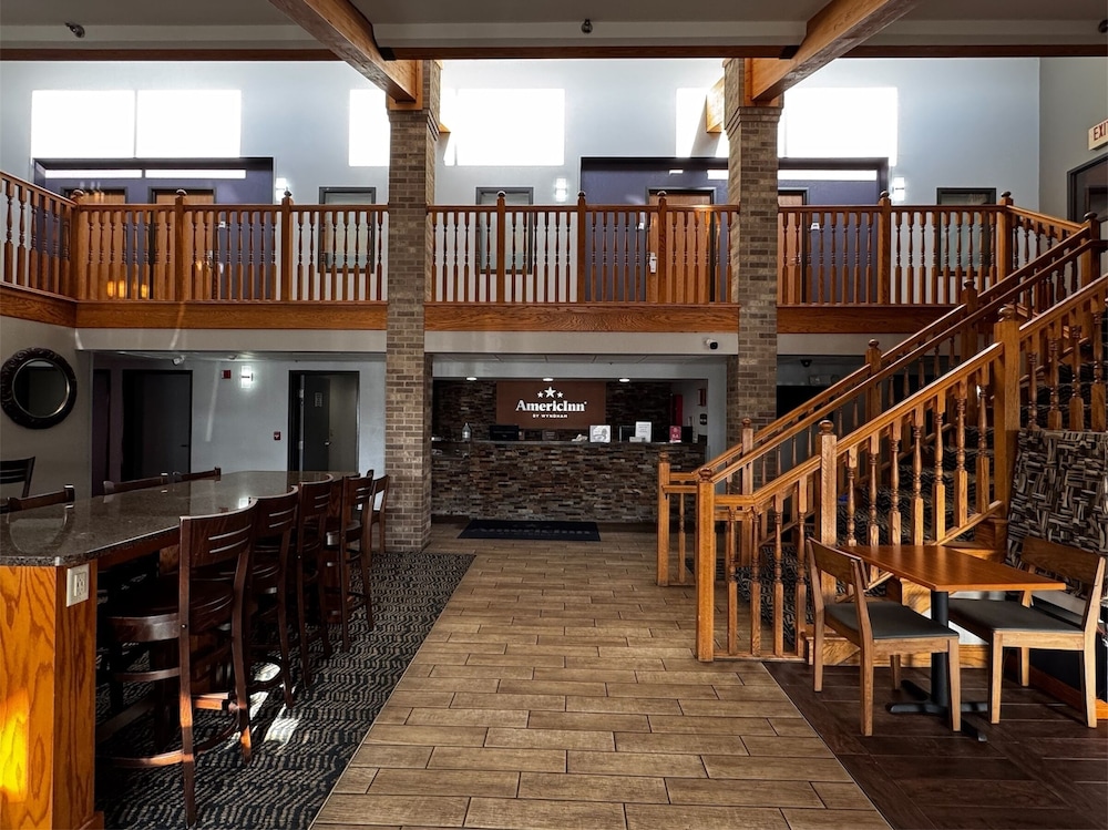 AmericInn by Wyndham White Bear Lake St. Paul - photo 4