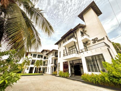 3R Resort by Blue Bird in Negombo, Sri Lanka