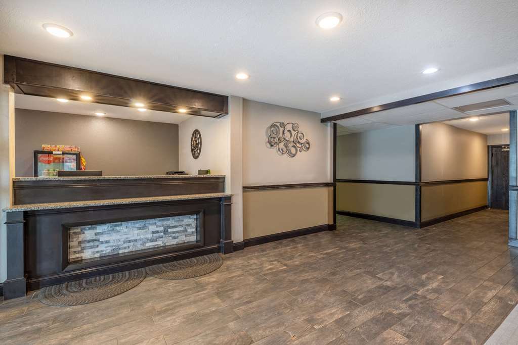 Travelodge by Wyndham Brooklyn Center - photo 5