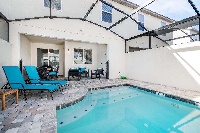 Solara Resort Homes and Townhomes - photo 25