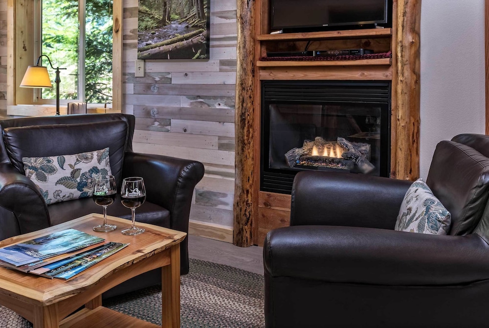Carson Ridge Luxury Cabins - photo 26