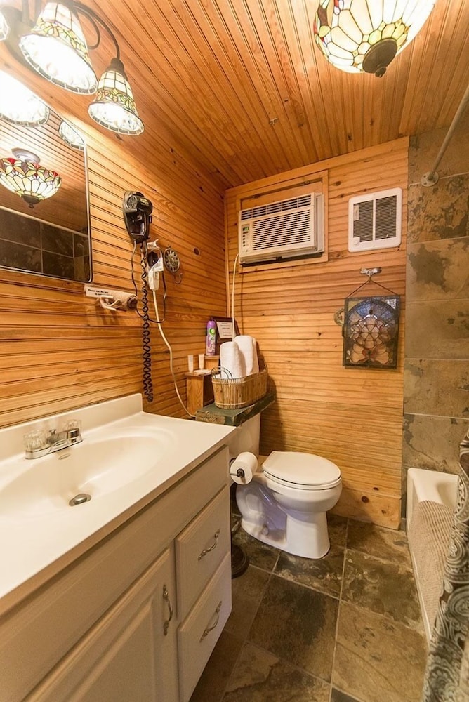 Beachside Boutique Inn - photo 25