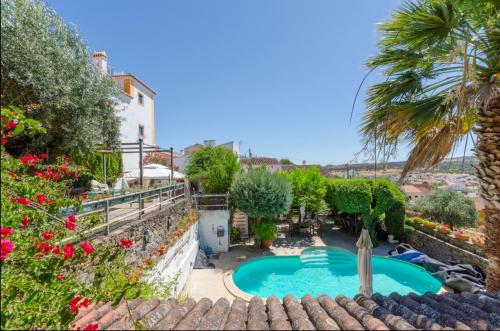 Fabulous country house with pool — 4-Star Luxury Hotel in Alandroal, Portugal