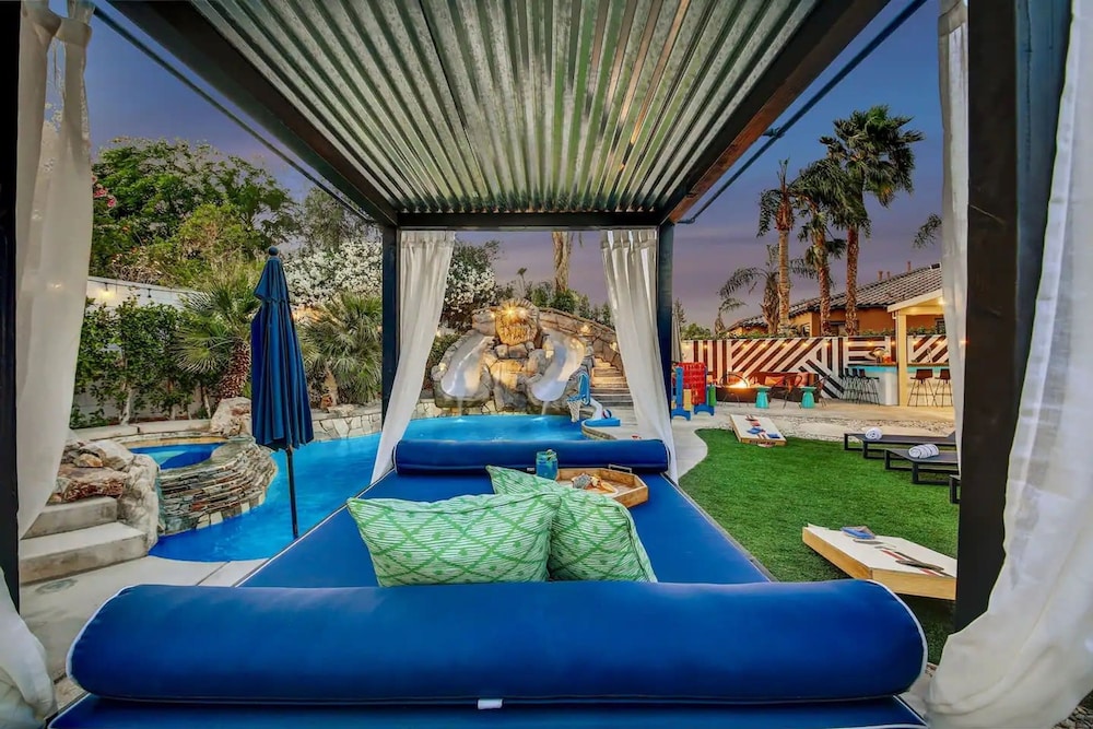 Wonderscape Lionslide Freespa Gamerm Luxury Tsla - last minute hotel in Indio