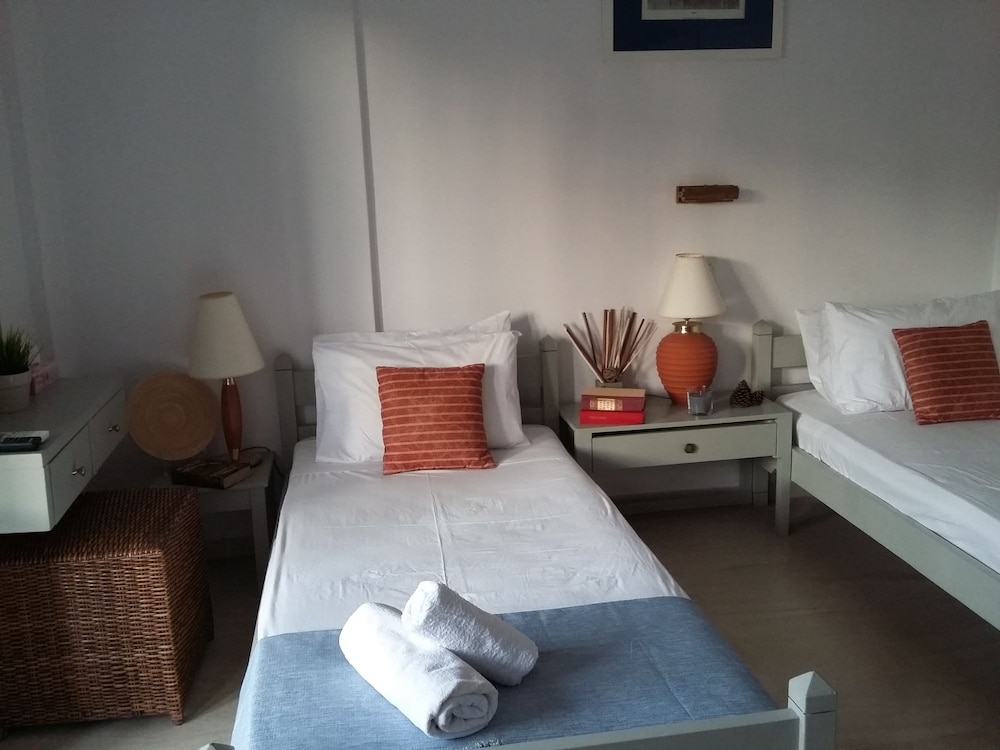 Harbour Inn Corfu — Corfu — photo 5