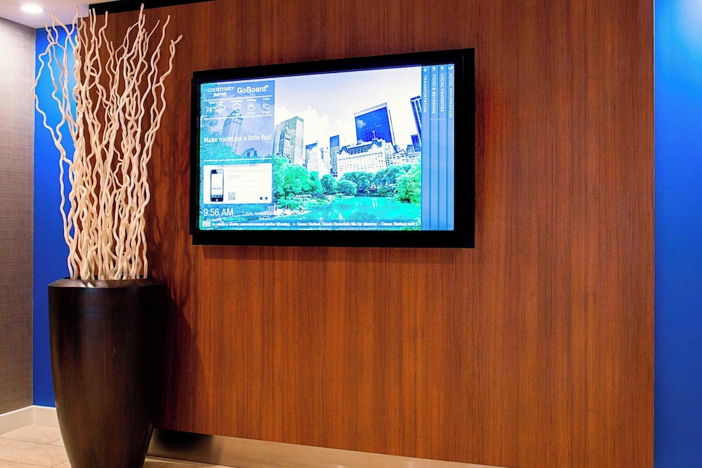 Courtyard Marriott Binghamton - photo 30