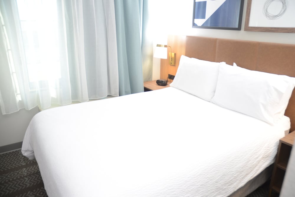 Staybridge Suites Tucson Airport an IHG Hotel - photo 4