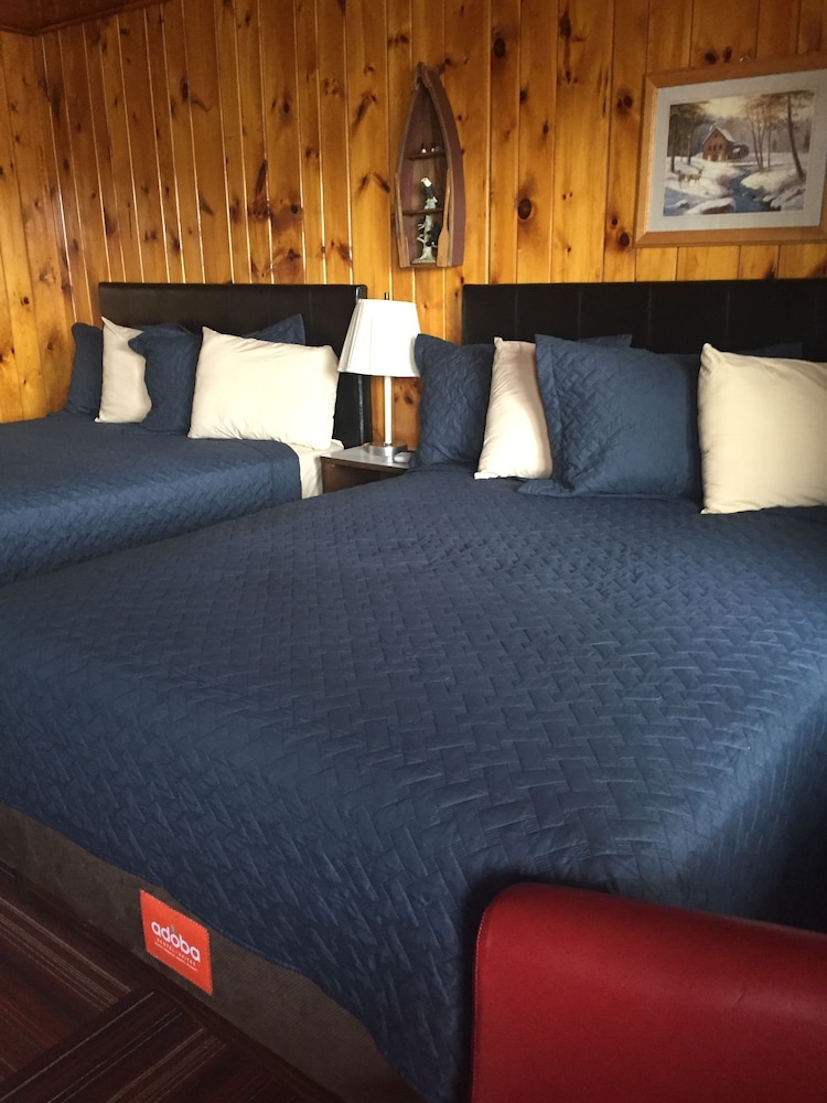 Adoba Hotel Naubinway - photo 3