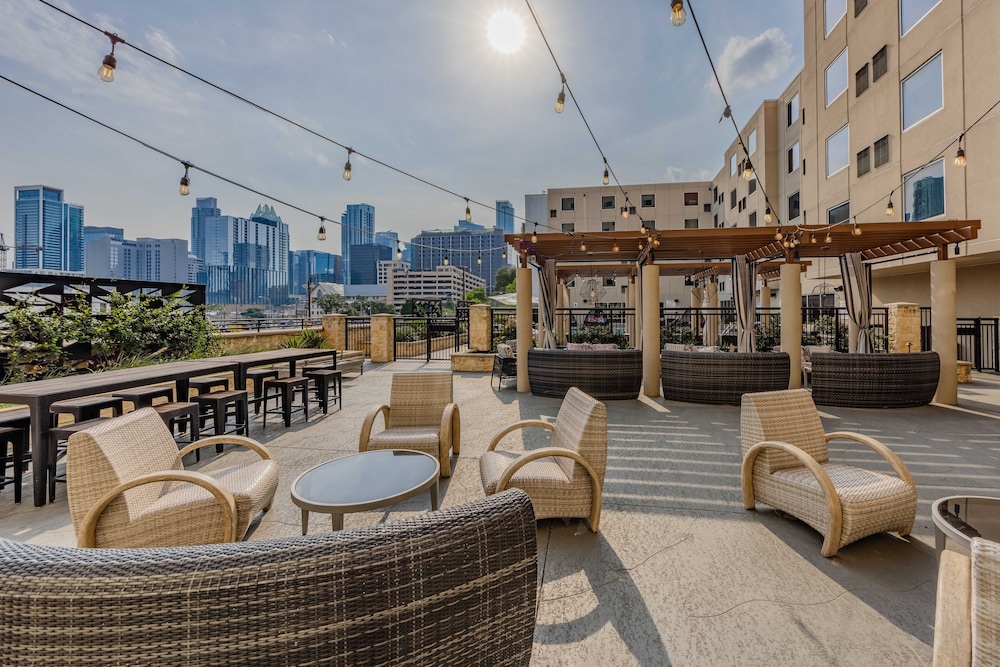Hotel Indigo Austin Downtown University by IHG - photo 55