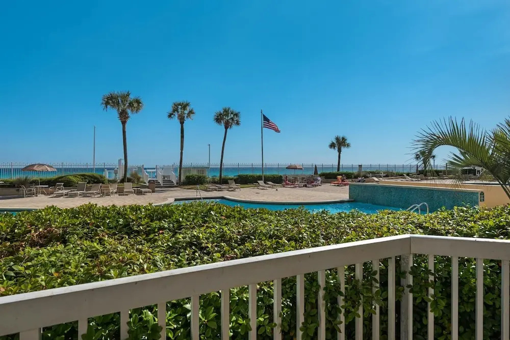 Silver Beach Towers Penthouse106e - photo 20