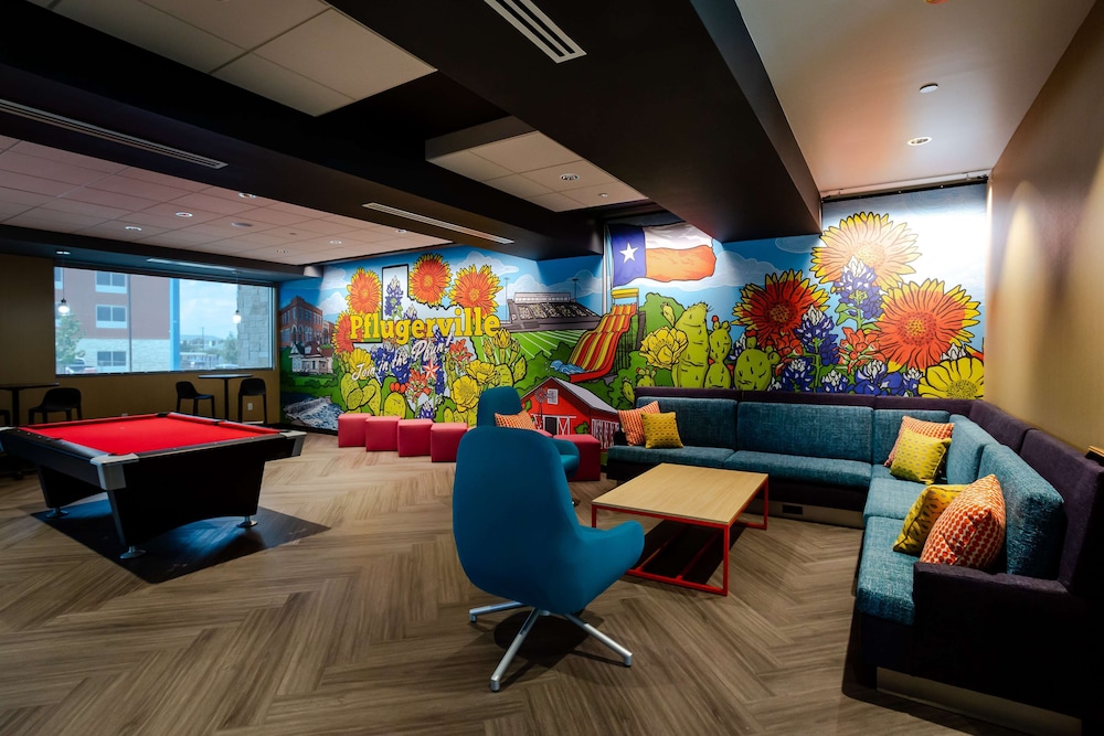 Tru by Hilton Pflugerville TX - photo 2