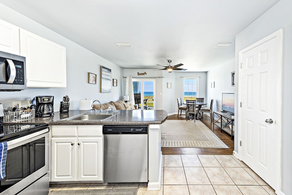 The Grande Caribbean by Meyer Real Estate - photo 5