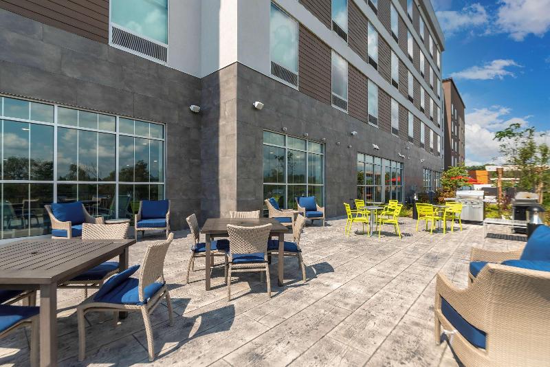 Hilton Garden Inn Fort Wayne North - photo 47