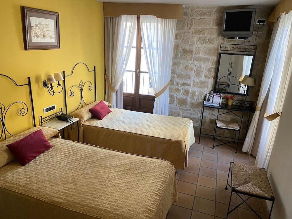 Hotel Guadalope - carbon neutral hotel in Alcaniz