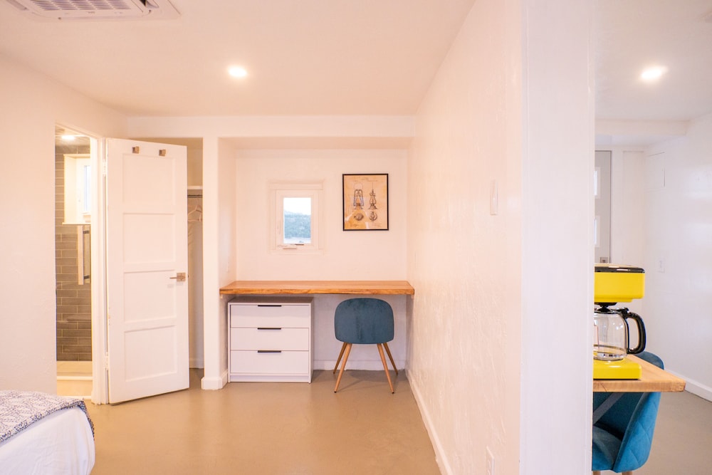 Little Canyon Inn - photo 12