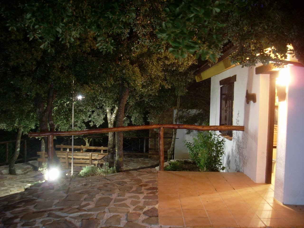 Casas Rurales Cortijos El Encinar — Torres