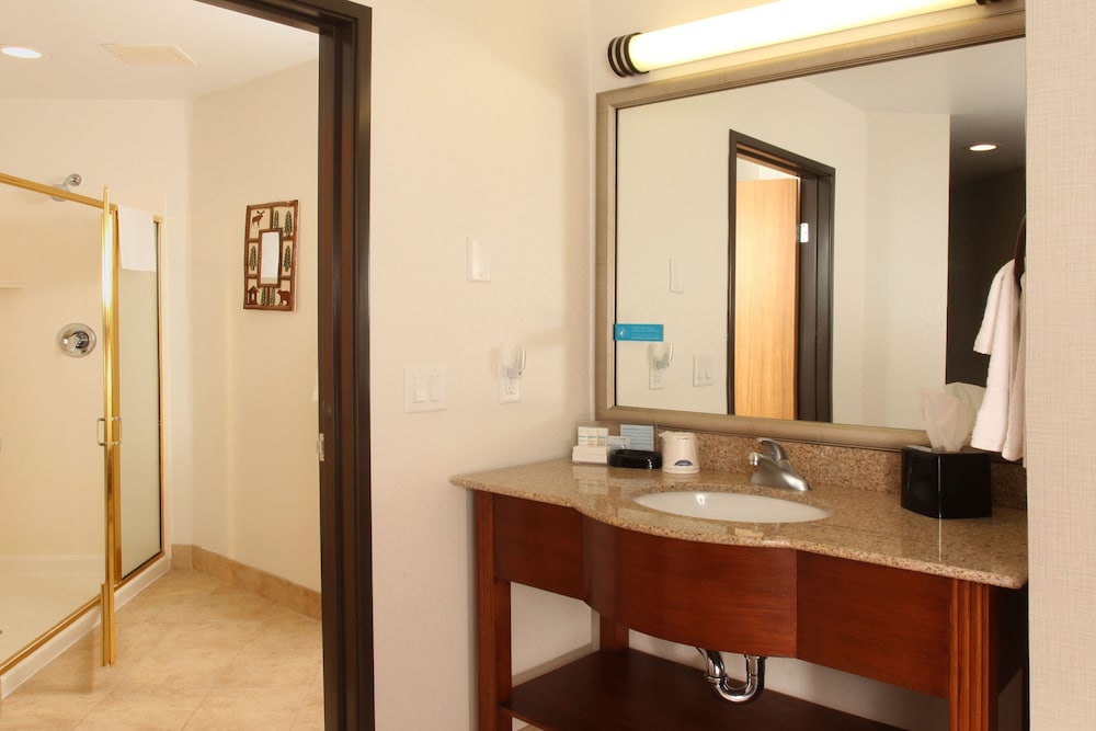 Hampton Inn Kalispell - photo 53