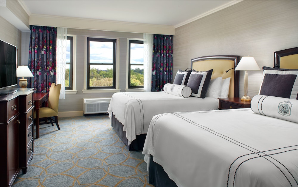 Omni Shoreham Hotel - photo 11