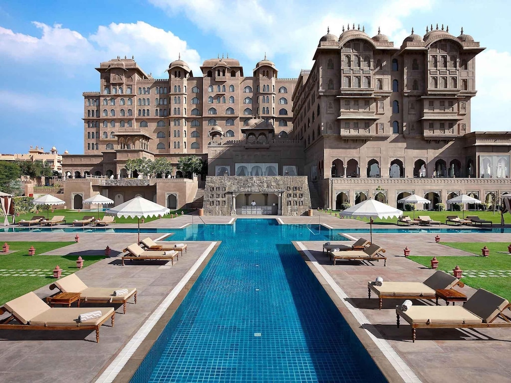 Fairmont Jaipur — 5-Star Luxury Hotel in Jaipur, India