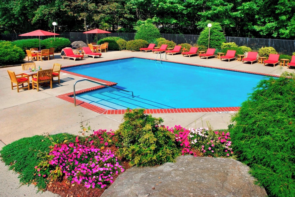 Trumbull Marriott Shelton - photo 17