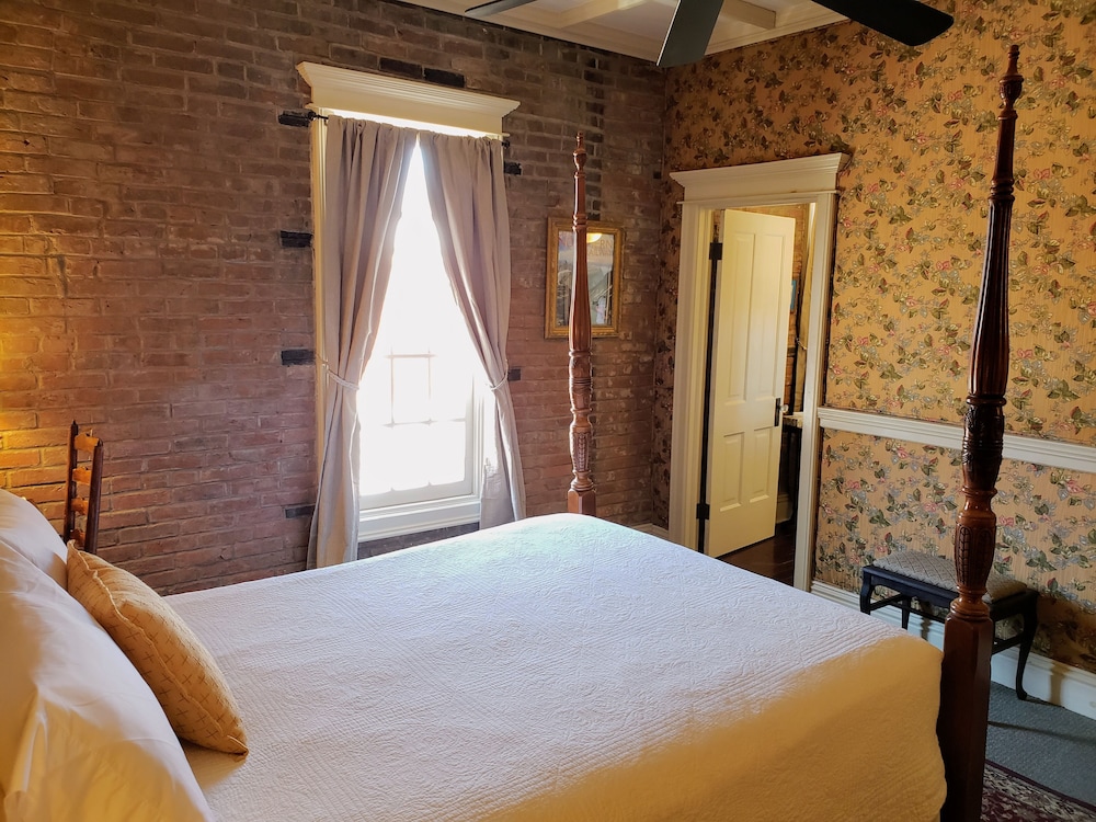 Iron Horse Hotel - photo 33