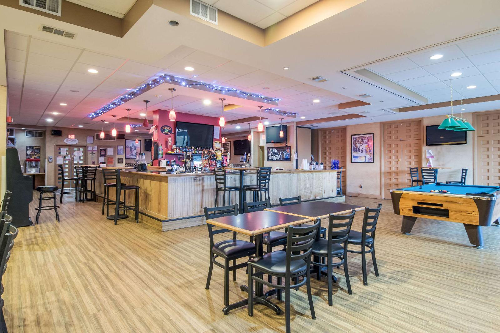 Mainstay Suites Pittsburgh - photo 11