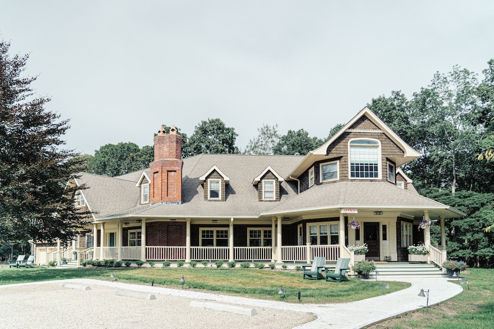 The Sagaponack - photo 31