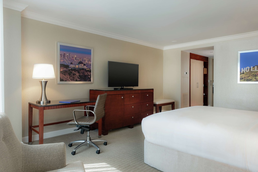 Hilton Los Angeles Universal City - photo 22