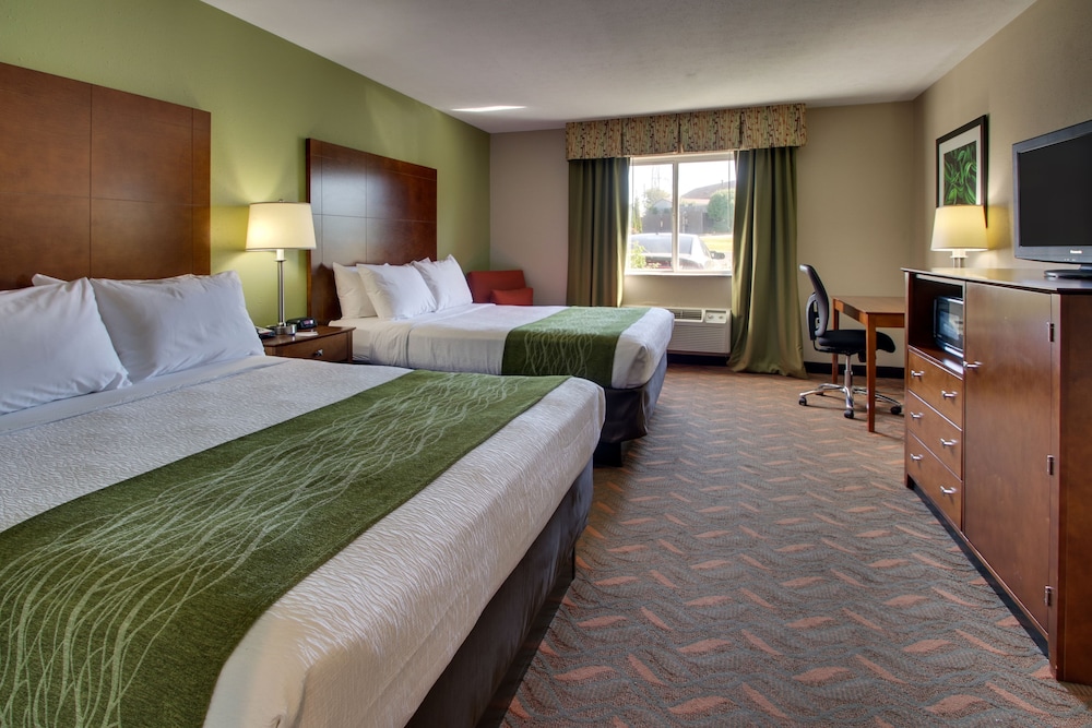 Greenfield Inn and Suites Elizabethtown KY I65 Exit 94 - photo 13