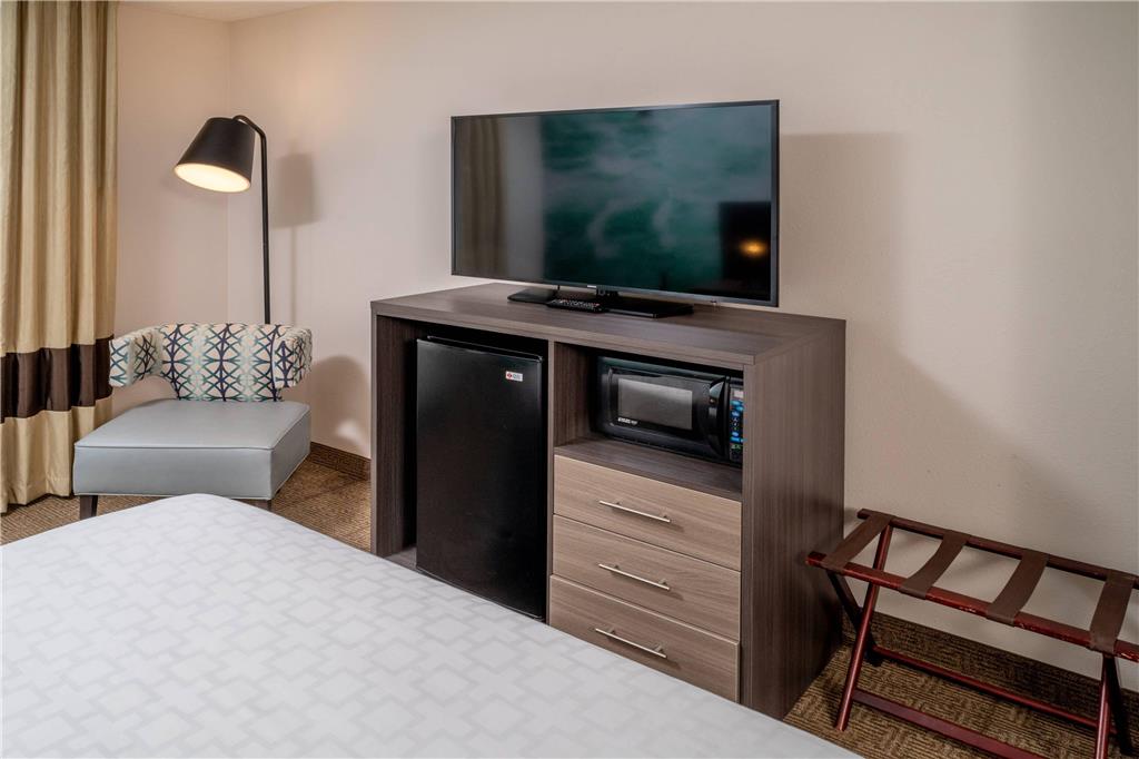 Clarion Pointe Beckley - photo 17