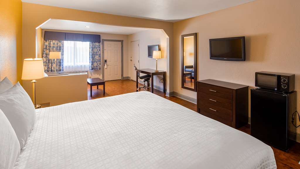 SureStay Plus Hotel by Best Western Hammond - photo 21