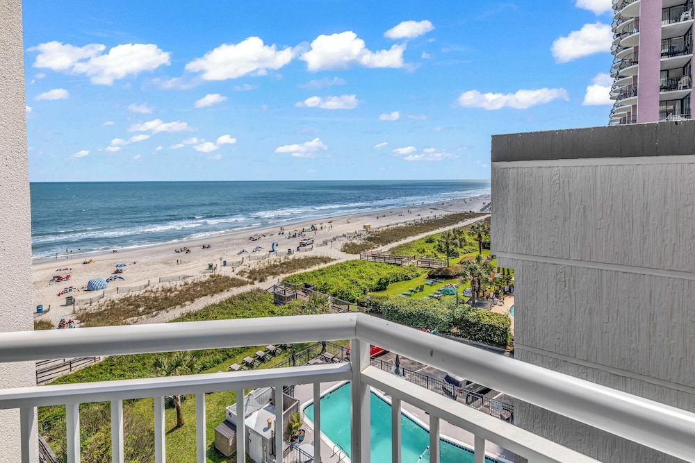 Carolinian Resort Stunning Condos - photo 101