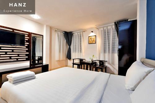 HANZ Premium Bamboo Hotel — 4-Star Luxury Hotel in Ho Chi Minh City, Vietnam