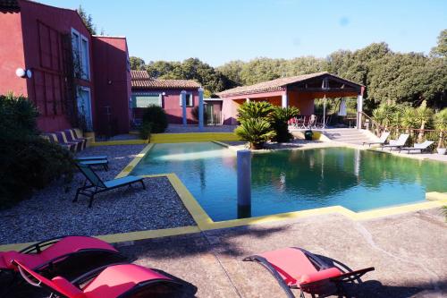 Studio Estrella Studio 2 Personnes Domaine Astra Grans — hotel in Grans