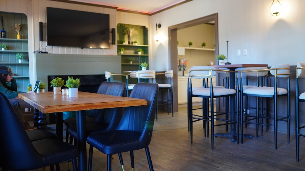 Merry Acres Inn - photo 31