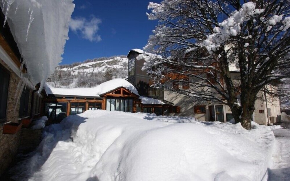 Hotel Europa — hotel in Bardonecchia