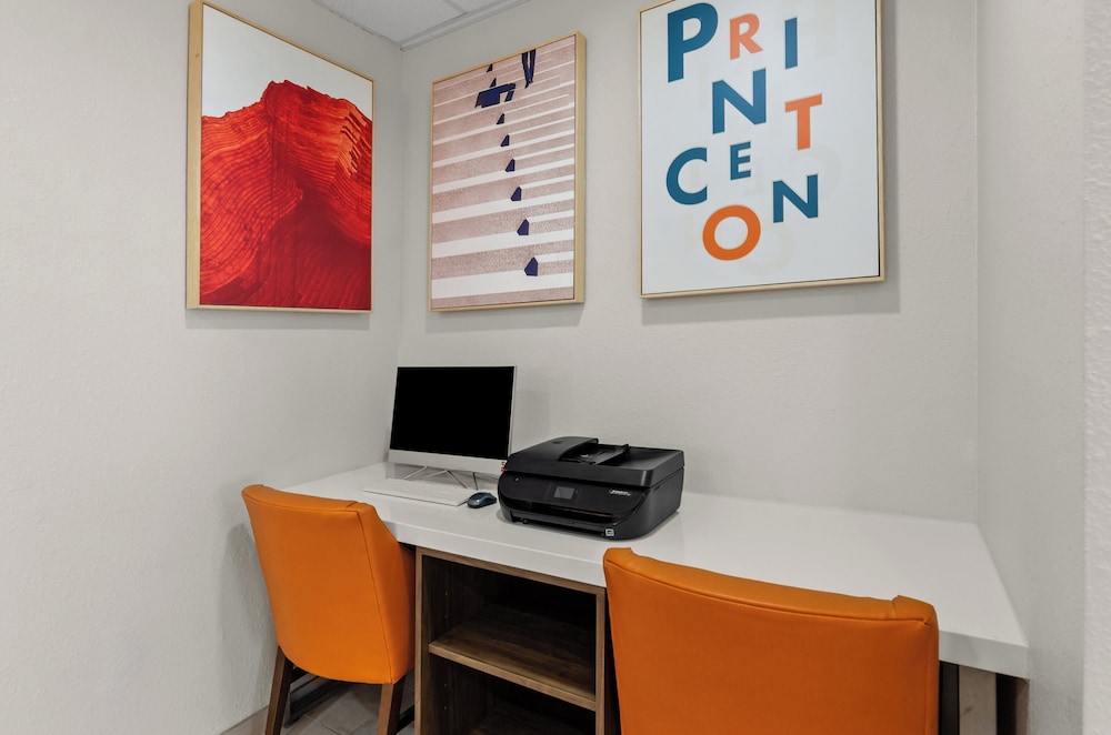Holiday Inn Express Princeton by IHG - photo 27