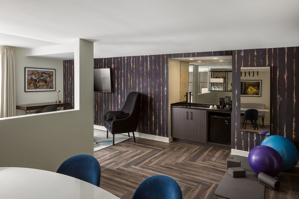 Hotel Deco - photo 17