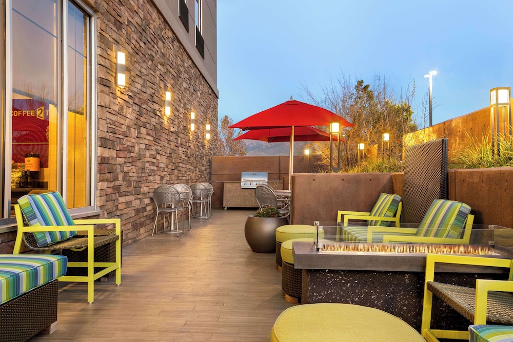 Home2 Suites by Hilton Albuquerque Downtown University - photo 60