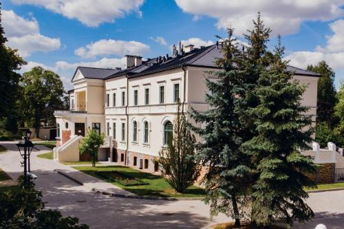 Dwór Skrzynki - last minute hotel in Unknown City