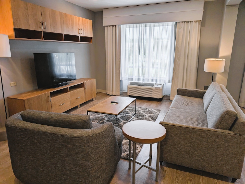 Holiday Inn Morgantown University Area by IHG - photo 30