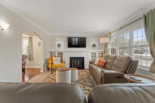 5 Mins To Und Cozy 4Bd With Bbq & Pool Table in South Bend, United States