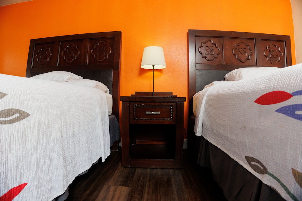Garnet Inn & Suites Orlando - photo 63
