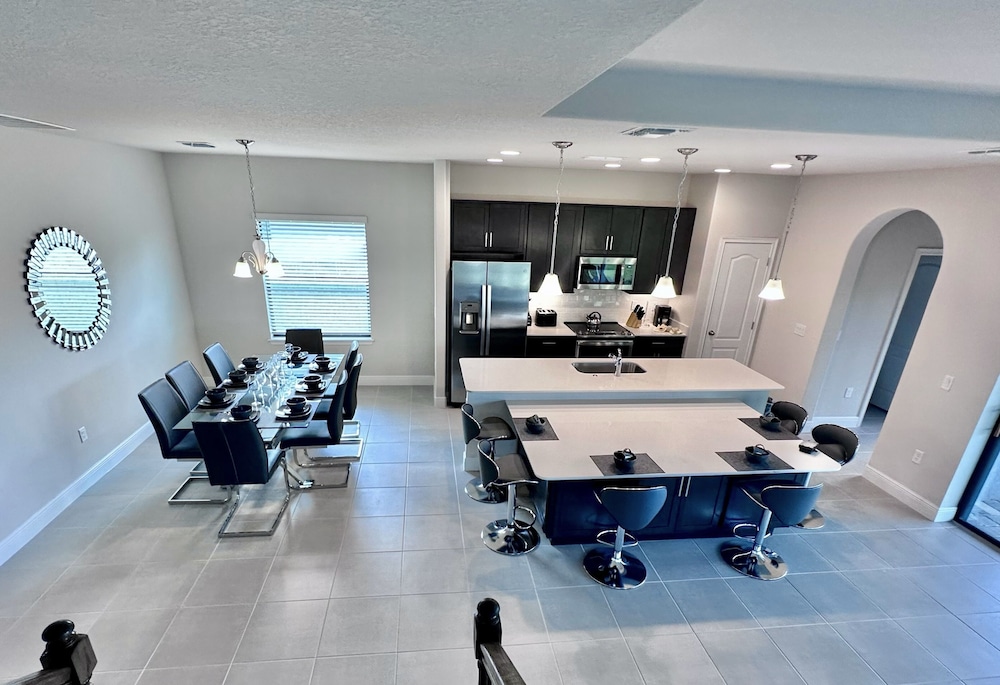 Balmoral Resort 200kb 6 Bedroom Home by RedAwning - photo 51