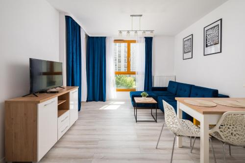Wola Pleasant Apartment by BookingHost — 4-Star Luxury Hotel in Warsaw, Poland