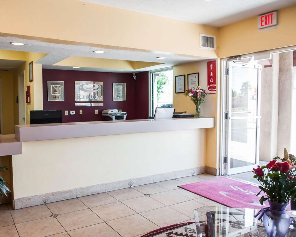 Econo Lodge Old Town - photo 3