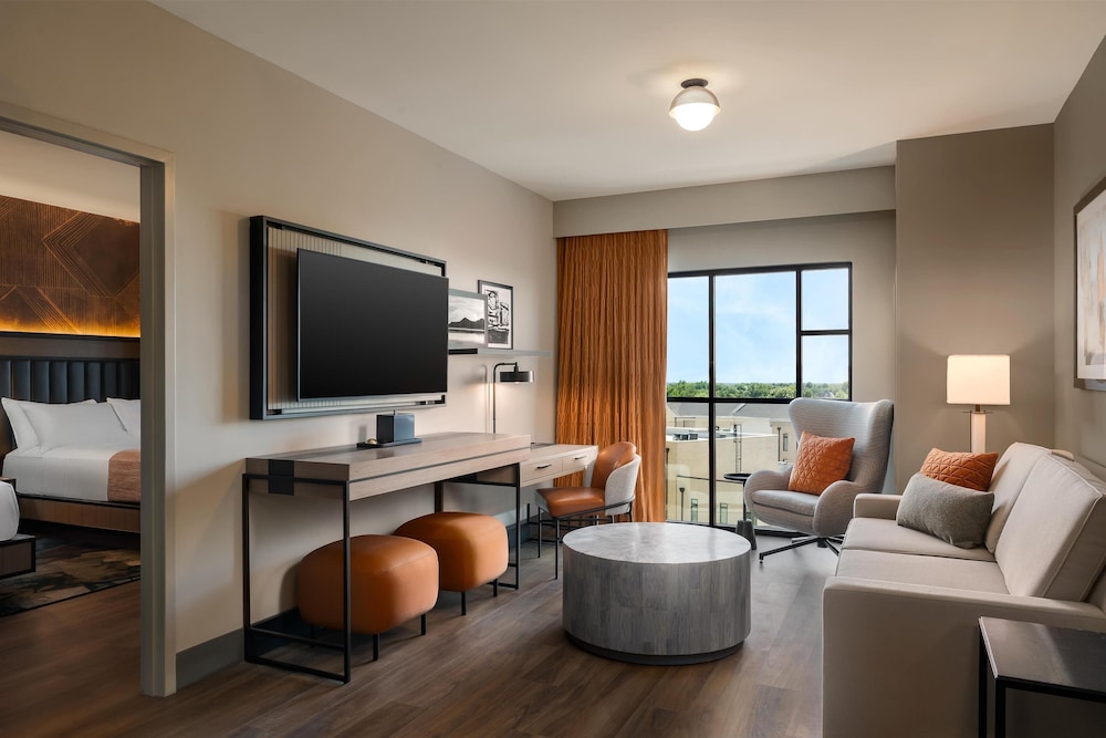 Hotel Avail Rogers Tapestry Collection by Hilton - photo 24