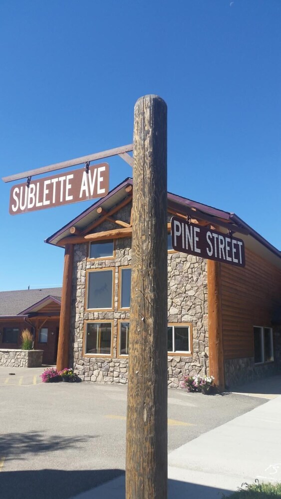 Sundance Motel - photo 25