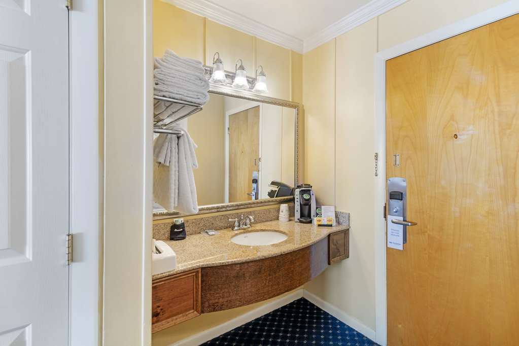 Best Western White House Inn - photo 69