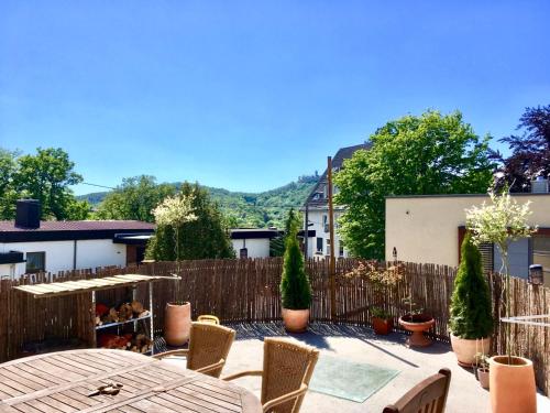 Maisonette Wohnung Südstadtvilla — 4-Star Luxury Hotel in Eisenach, Germany